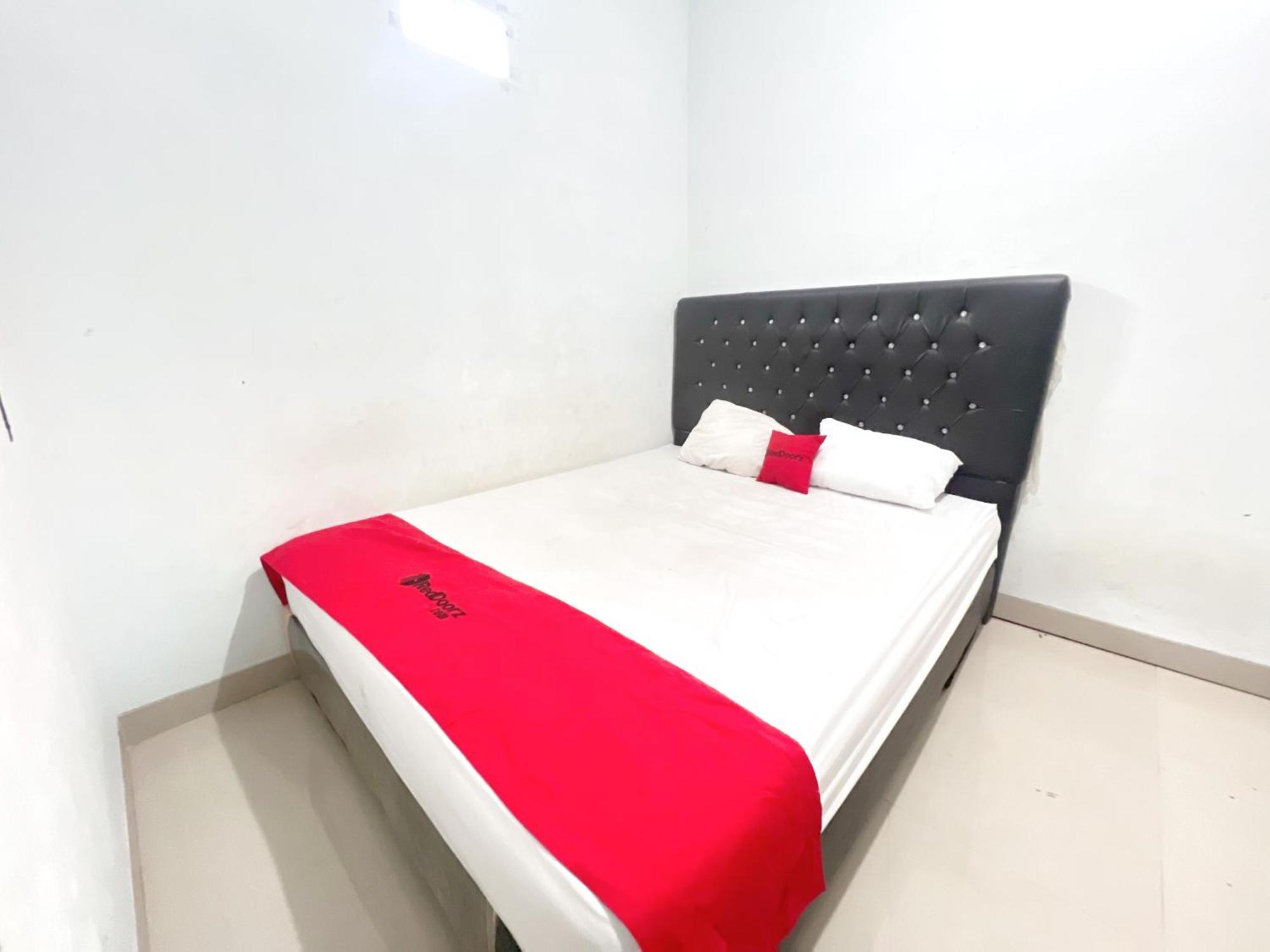 Reddoorz At Kay Residence Waydadi Lampung 반다르 람풍 외부 사진