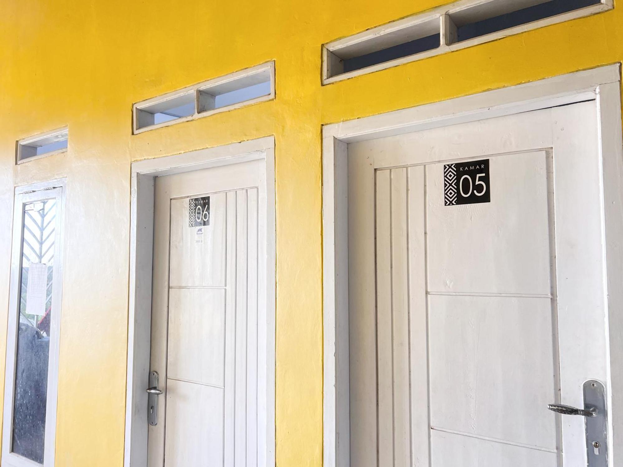 Reddoorz At Kay Residence Waydadi Lampung 반다르 람풍 외부 사진