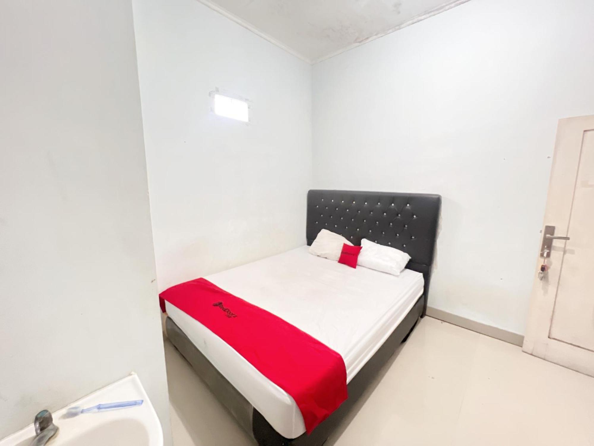Reddoorz At Kay Residence Waydadi Lampung 반다르 람풍 외부 사진