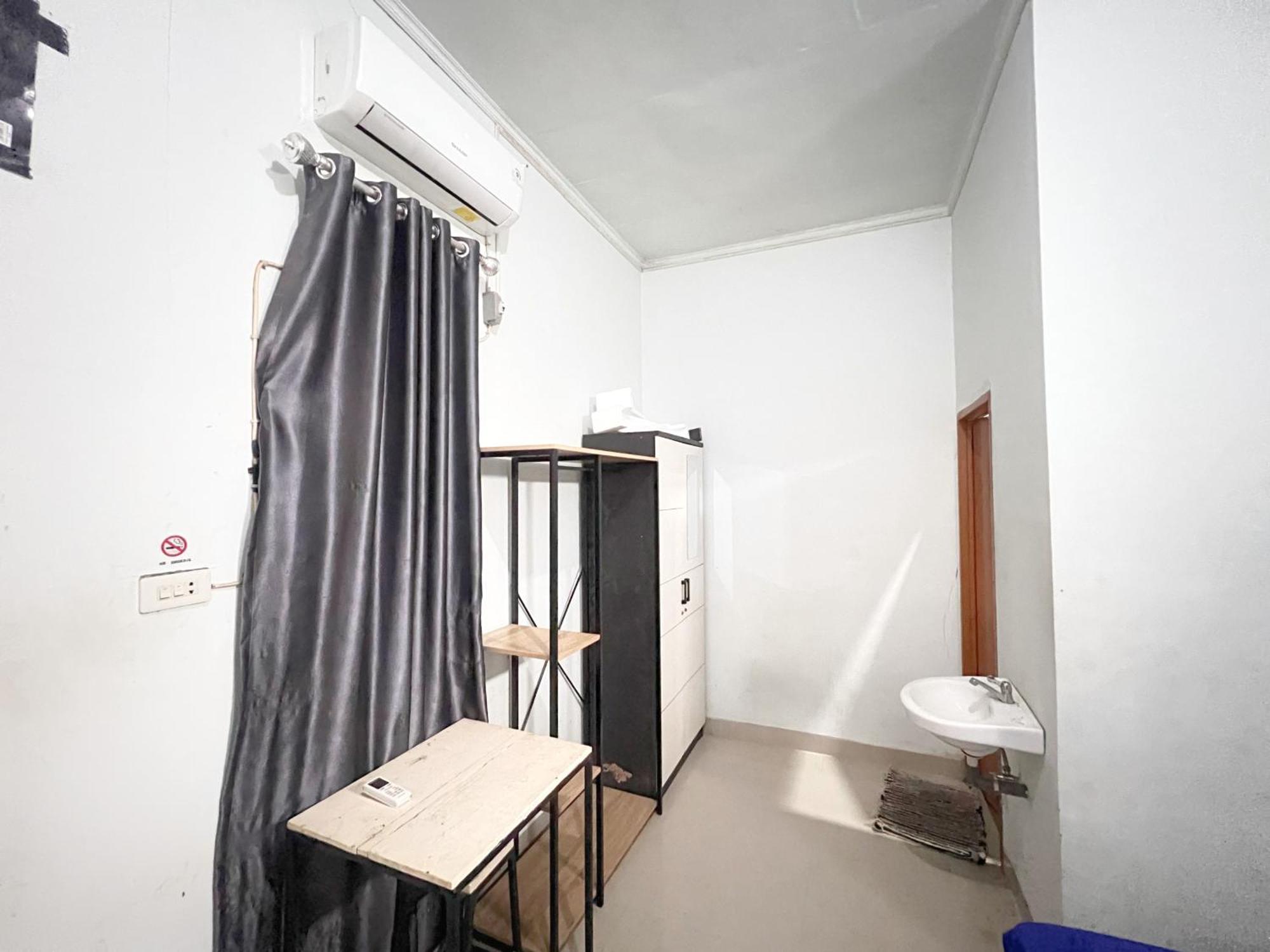 Reddoorz At Kay Residence Waydadi Lampung 반다르 람풍 외부 사진